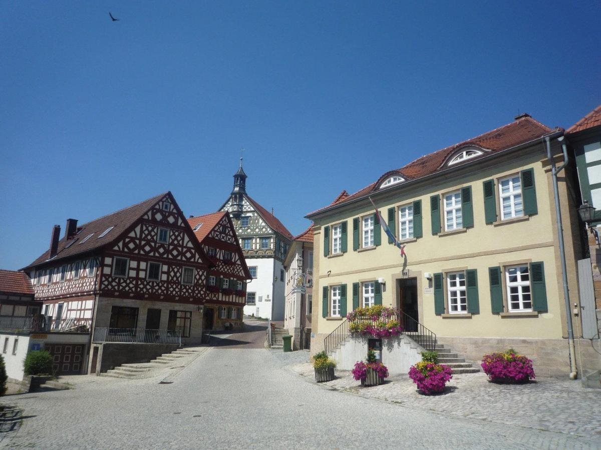 Hotel Drei Kronen Burgkunstadt Buitenkant foto